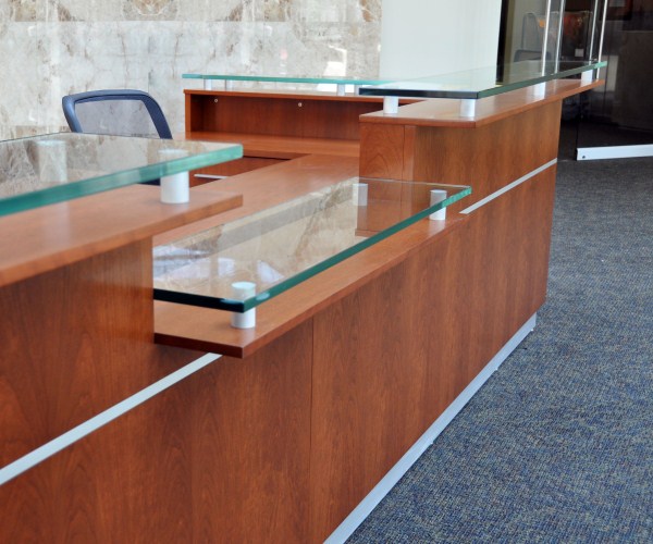 Arnold Reception Desks Inc Custom Anglo Irish Bank New York